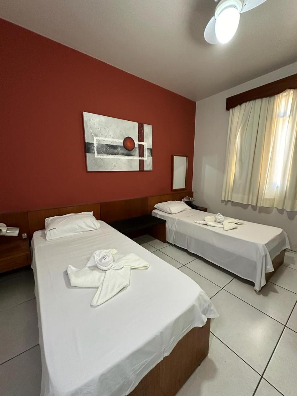 Hotel Muller Mariana Exterior foto